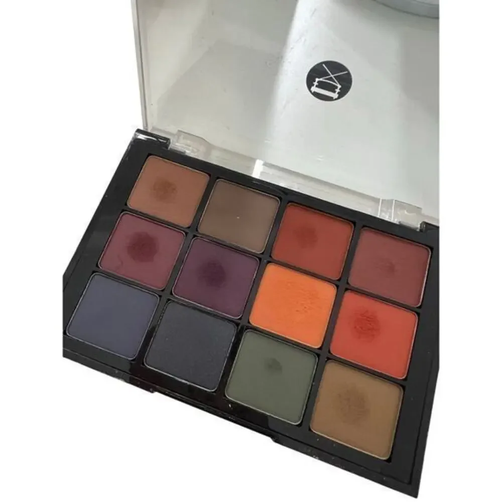 Viseart professional make up dark matte 04 eyeshadow palette 12 pan preowned